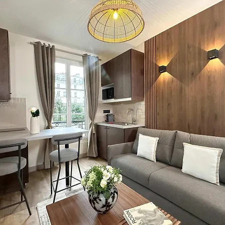 Splendid Near Bercy Apartment *